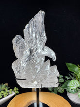Load image into Gallery viewer, 11 1/2" Clear Quartz Eagle Carving on Custom Stand – SZ94