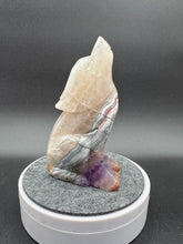 Load image into Gallery viewer, 1.1 lb Amethyst Lace Agate Wolf Carving SZ67 Intuition • Guardianship • Inner Strength