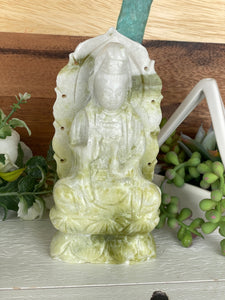 Hand carved Serpentine Guan Yin ZE28