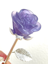 Load image into Gallery viewer, 9.5&quot; Fluorite rose flower with crystal info card Z75
