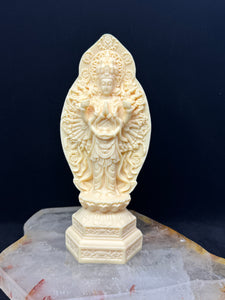 7.75" Palm nut carved Thousand hand Guan Yin w/ heart sutra XE42