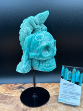 Load image into Gallery viewer, 8.25" Amazonite Skull with Lizard on Custom Stand Crystal Carving, Throat Chakra - The7directions
