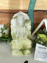 Load image into Gallery viewer, Hand carved Serpentine Guan Yin ZE28
