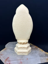 Load image into Gallery viewer, 7.75&quot; Palm nut carved Thousand hand Guan Yin w/ heart sutra XE42
