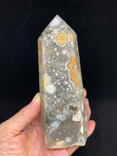 Load image into Gallery viewer, Agate tower with orbicular patterns with crystal info card Z65
