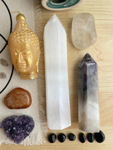 Load image into Gallery viewer, 27 piece lot of Altar Buddha set of crystals and grid Z79
