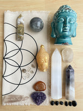 Load image into Gallery viewer, 27 piece lot of Altar Buddha set of crystals and grid Z79
