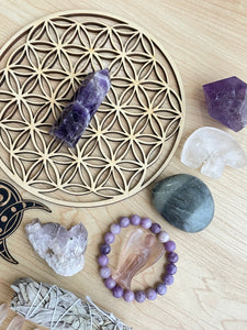 29 piece lot Third eye Crown Chakra set of crystals and grid Z83