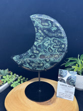 Load image into Gallery viewer, Kambaba Jasper Crescent Moon on Custom Stand | 9.5&quot; Display SZ92
