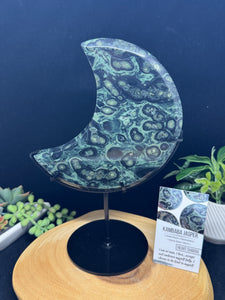 Kambaba Jasper Crescent Moon on Custom Stand | 9.5" Display SZ92