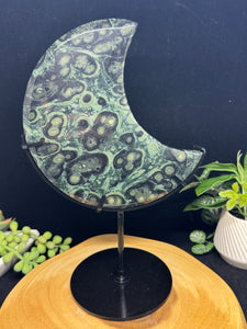 Kambaba Jasper Crescent Moon on Custom Stand | 9.5" Display SZ92