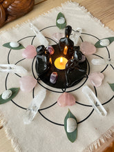 Load image into Gallery viewer, Goddess Wisdom Compassion Crystal Grid set ZF75
