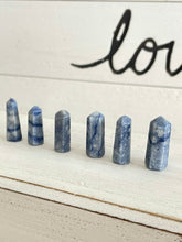 Load image into Gallery viewer, 1&quot; Mini Blue Quartz self standing tower for crystal grid
