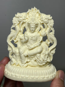Carved Palm nut double sided Quan Yin with gift box V15n