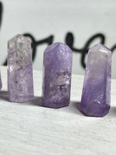 Load image into Gallery viewer, 1&quot; Mini Amethyst tower perfect for altar and crystal grids Z10
